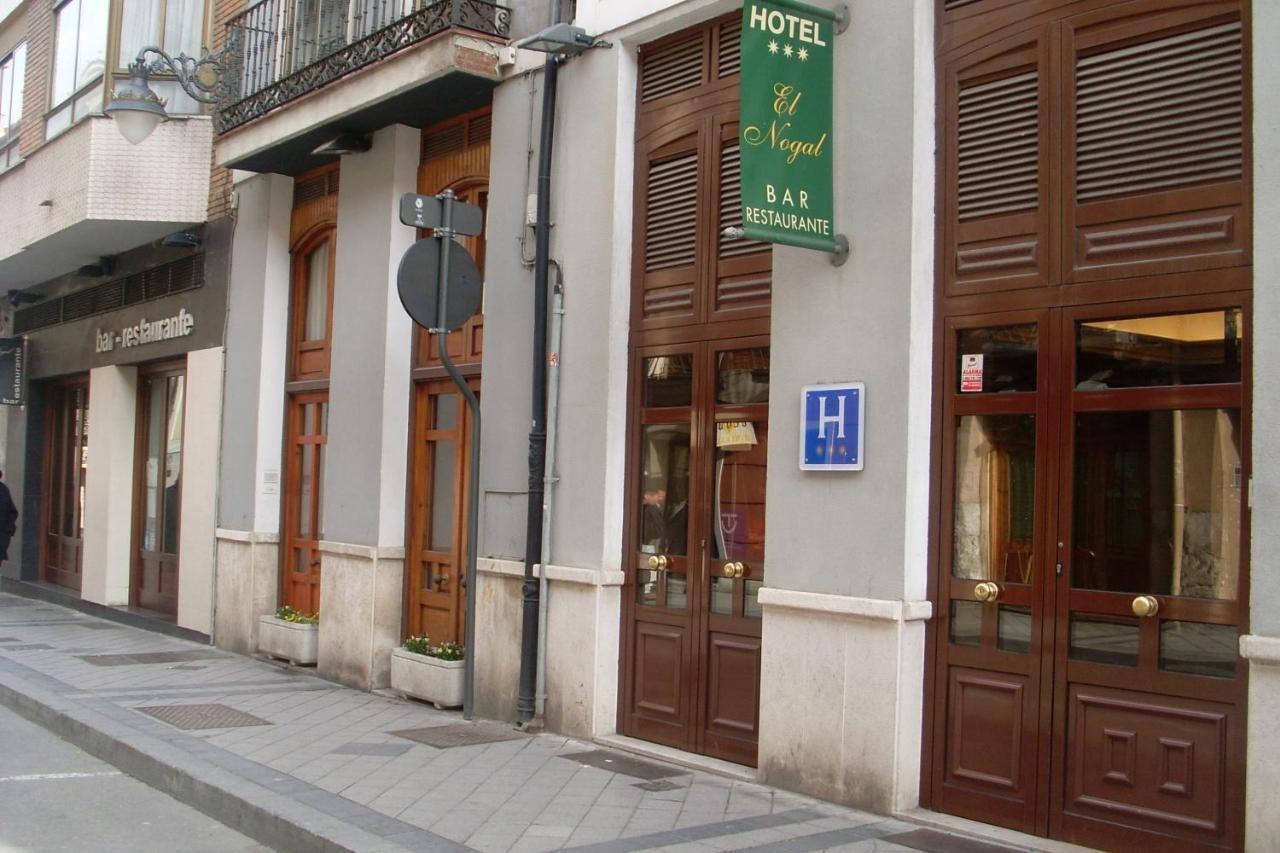 Hotel El Nogal Valladolid Exterior photo